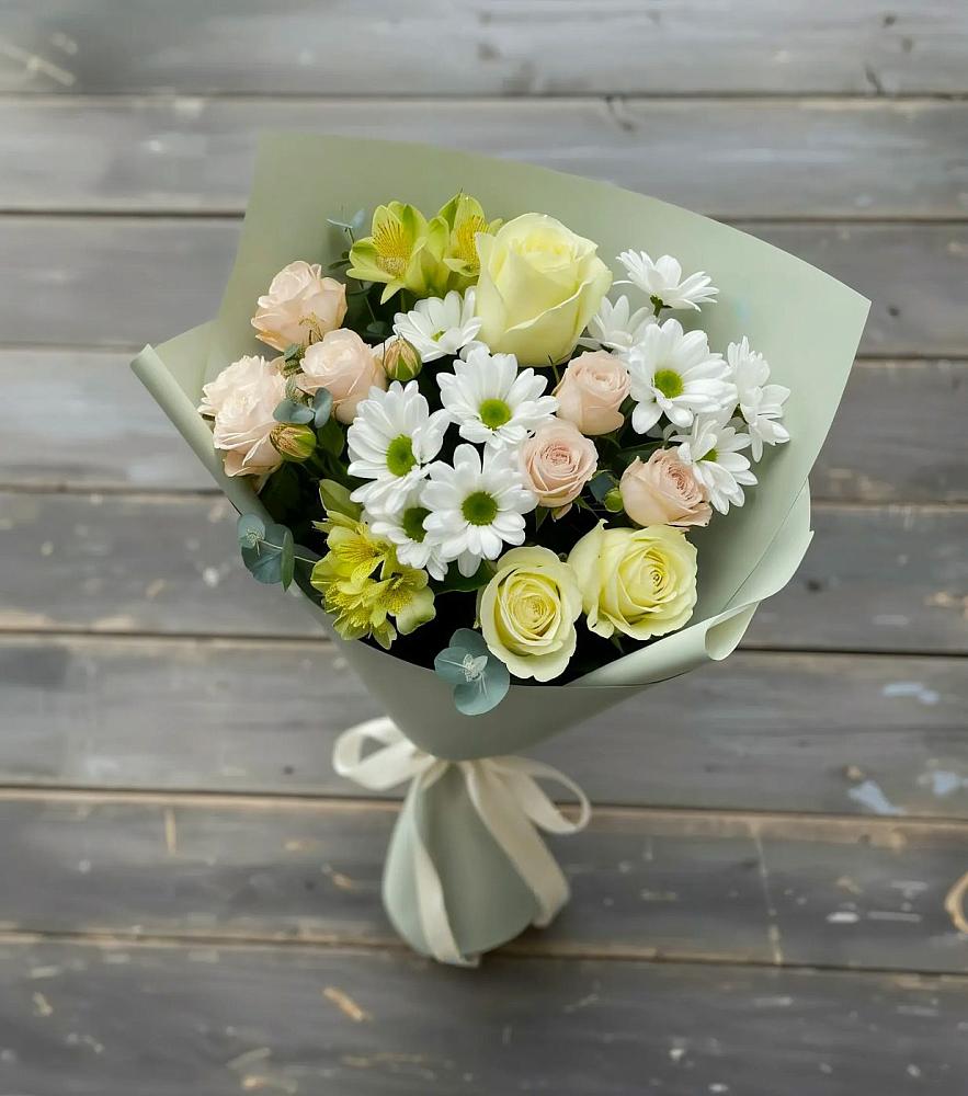 Букет цветов из: Альстромерии, Розы и Хризантемы в Редино
