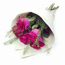Букет цветов из:  Розы в Редино