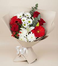 Букет цветов из:  Розы, Хризантемы, Герберы и Лилии в Редино