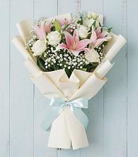 Букет цветов из:  Лилии в Редино