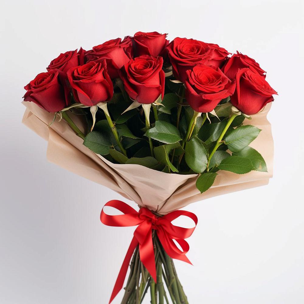 Букет 11 Красных роз Эдлесс Лав в Редино